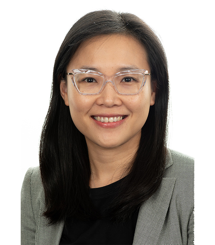 Dr Quynh Le
